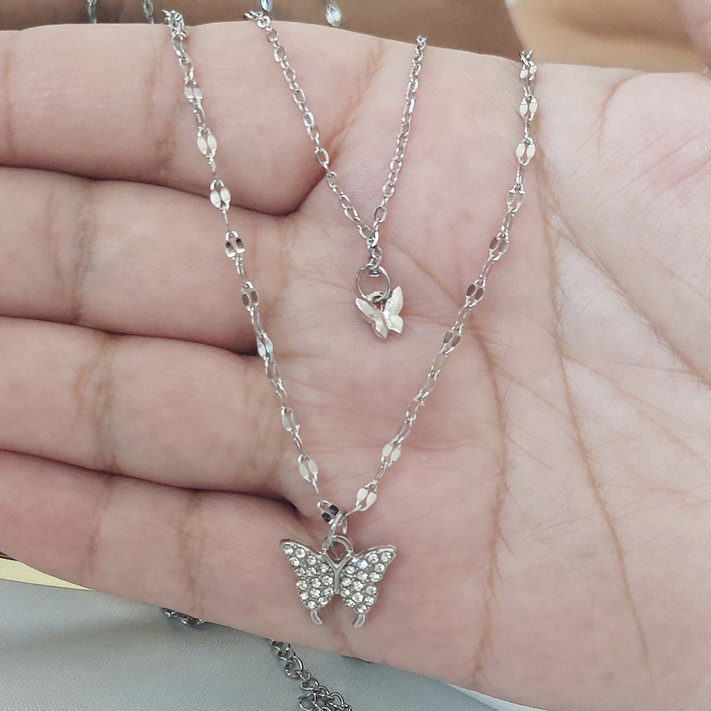 ALLI NECKLACE