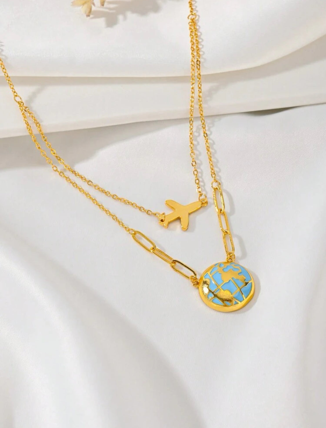 MI MUNDO NECKLACE