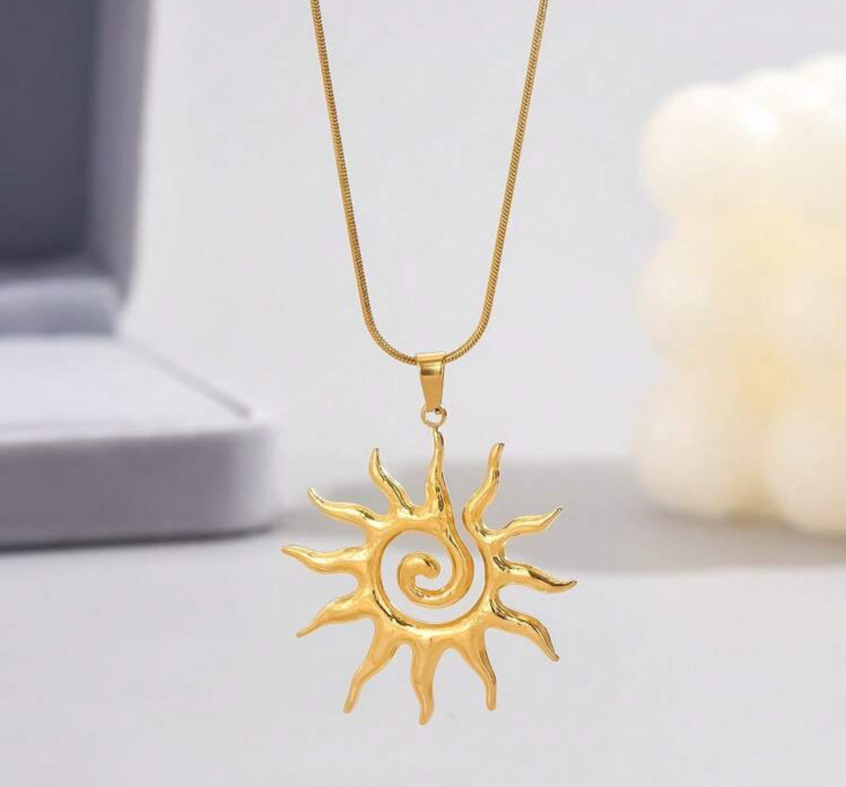 SOL NECKLACE