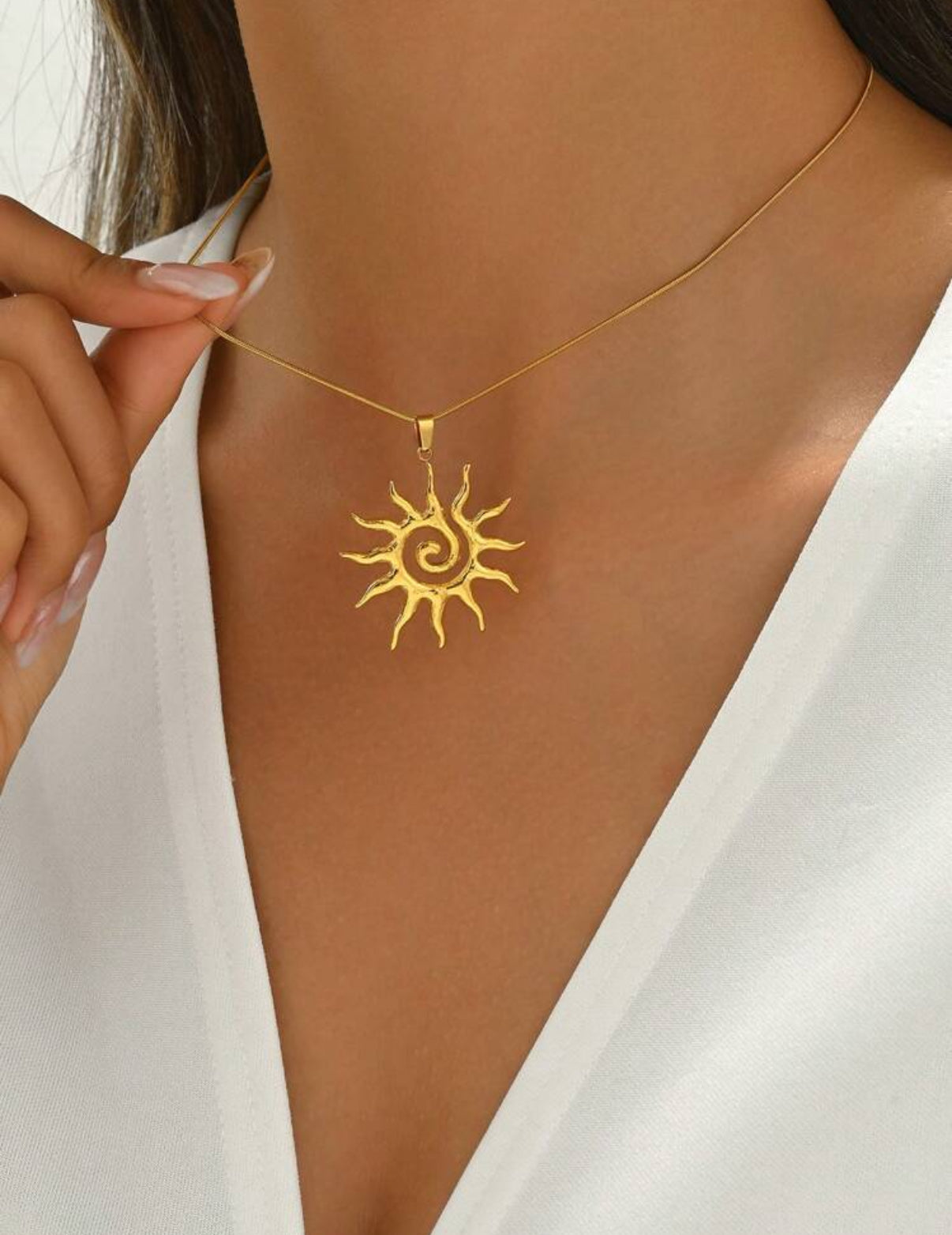 SOL NECKLACE