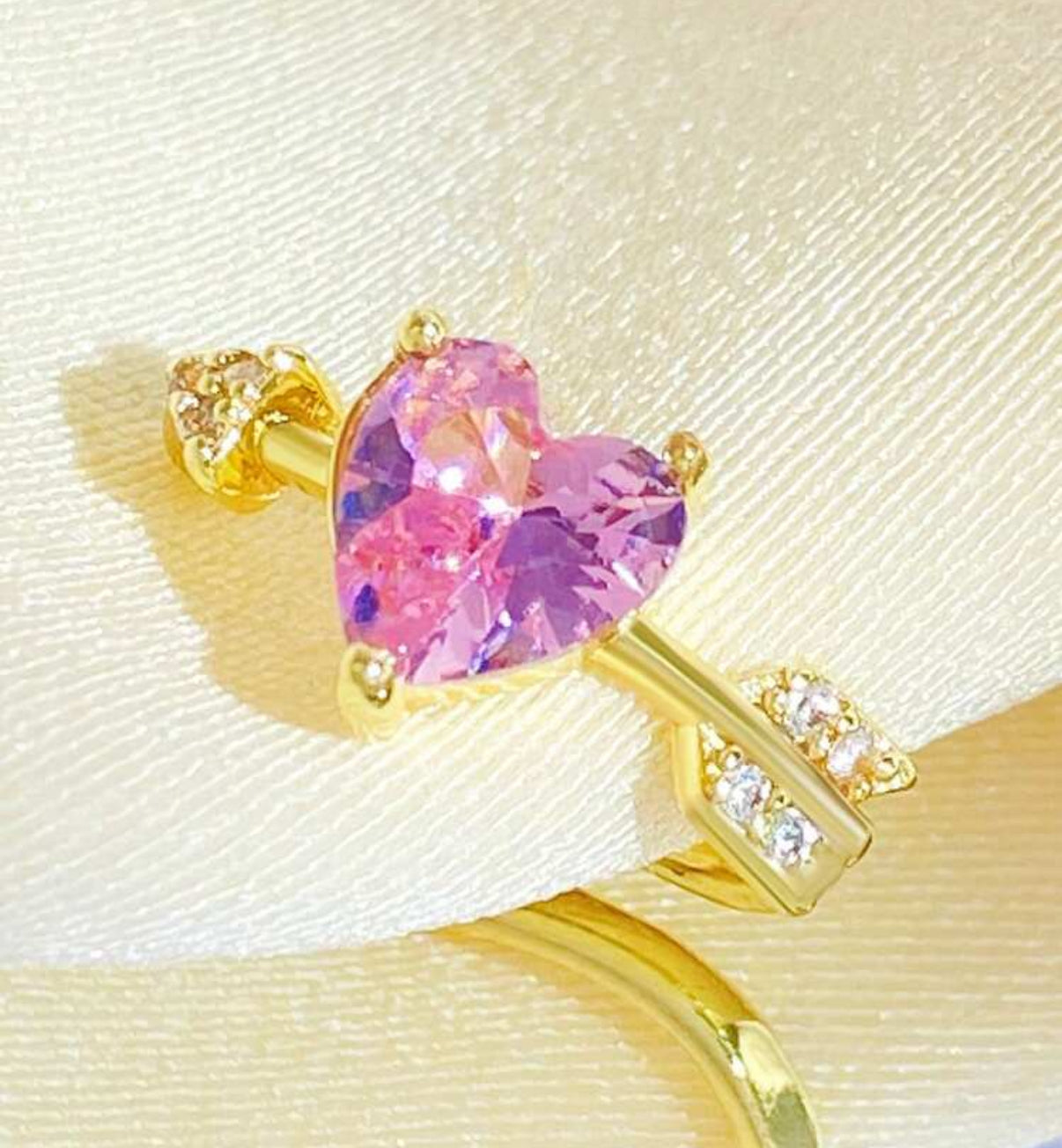PRINCESS EAR CUFF