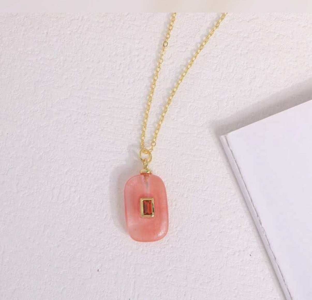SANDIA NECKLACE
