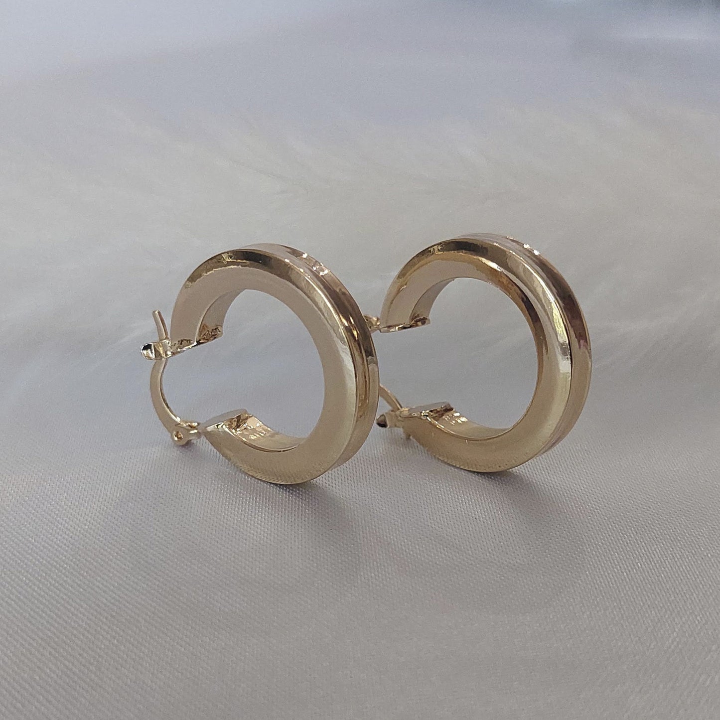 LAYLA HOOP EARRINGS