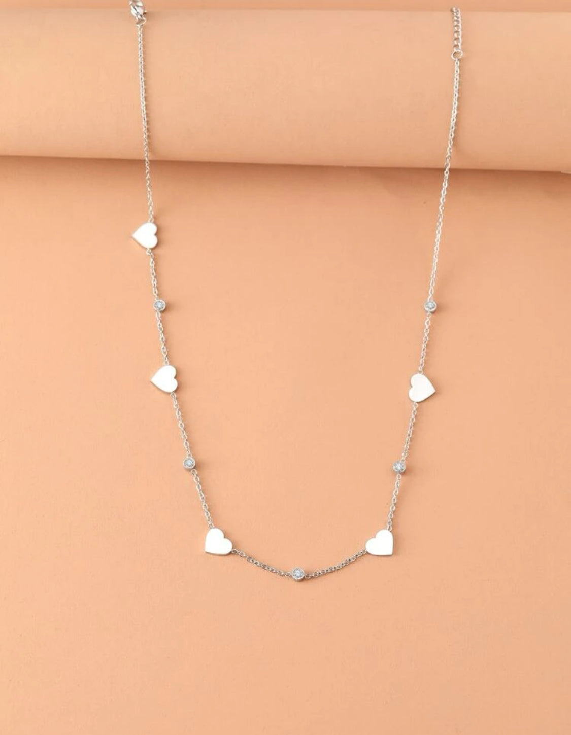 ALELI NECKLACE