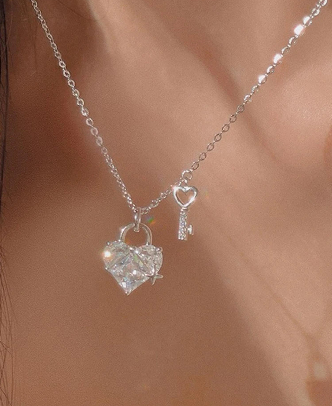 BABY LOVE NECKLACE