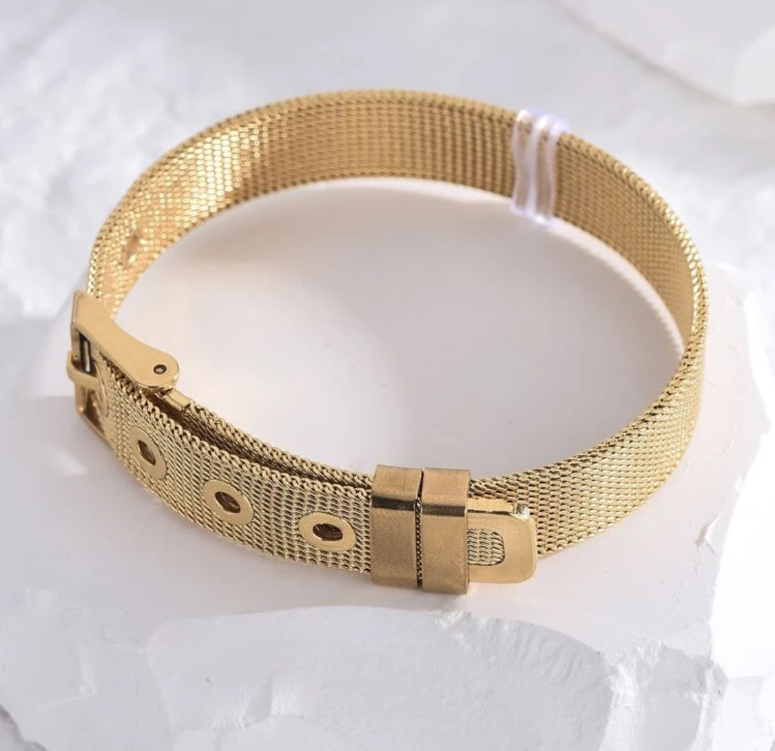 BELT BRACELET