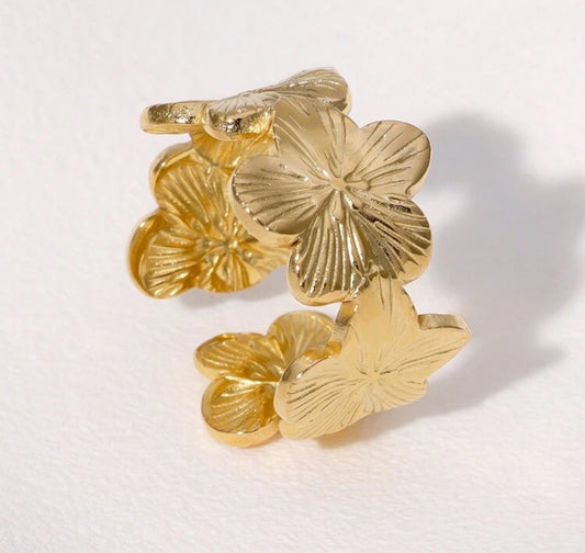 FLOWER RING