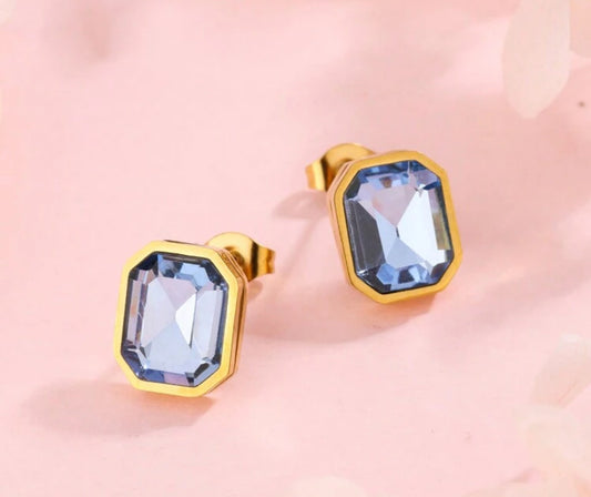 KASSANDRA EARRING