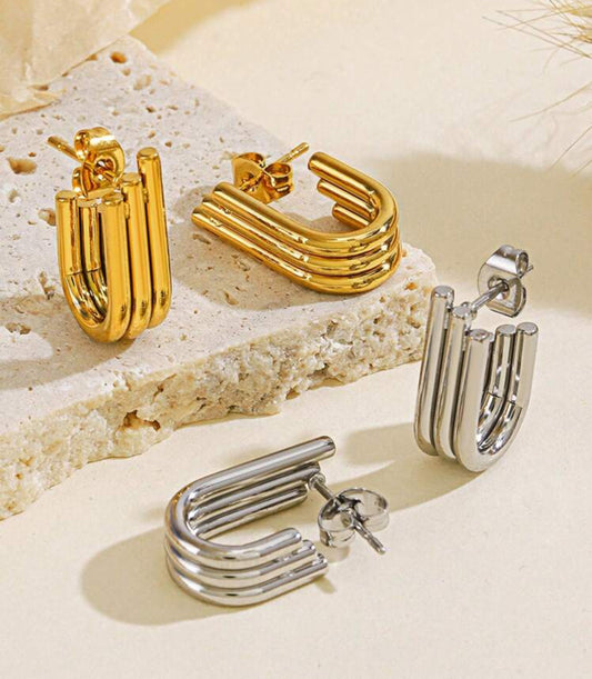 CLAP EARRING